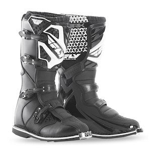 Maverik boots outlet
