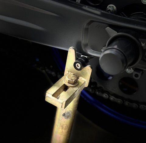 Outlaw Stunt Parts Swingarm Spools - R7