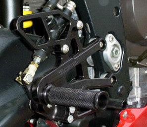 Woodcraft  675 2006-2012 Rearset Kit STD Shift Complete W/Shift & Brake Pedals Black: Triumph