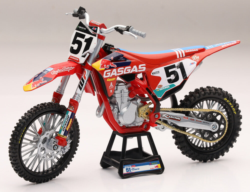 New-Ray Scale 1:12 Tld Red Bull Gas Gas Mc450 Barcia #51